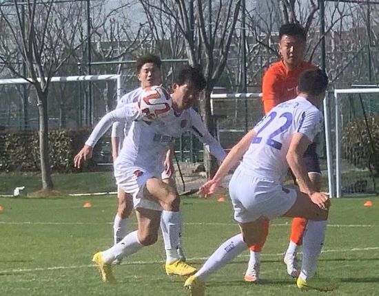 黑人又大又粗