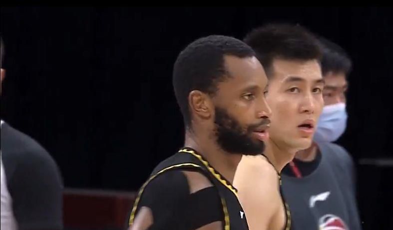 美女的尿口视频